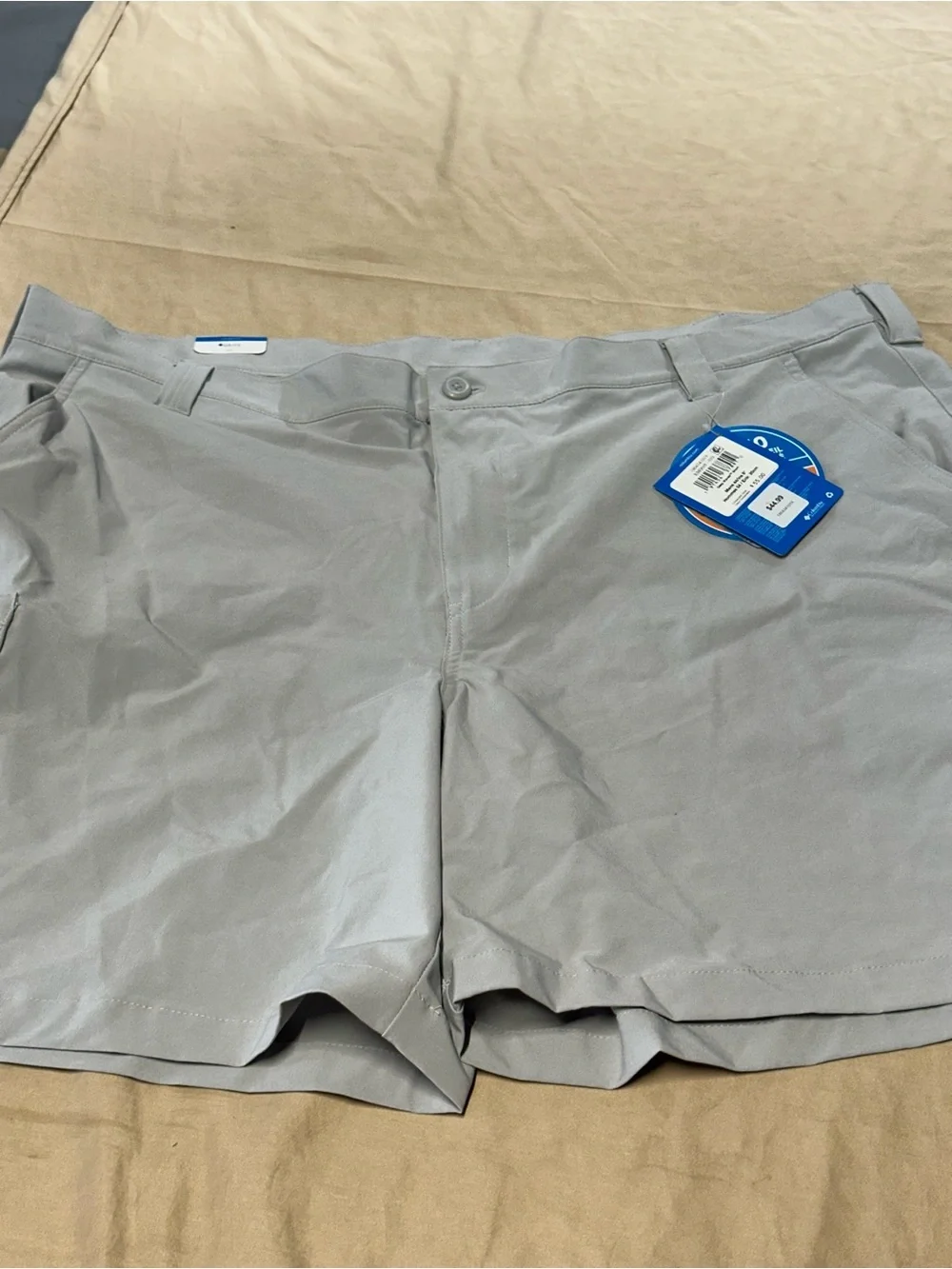 Columbia Men’s Flat Front Shorts - Light Gray